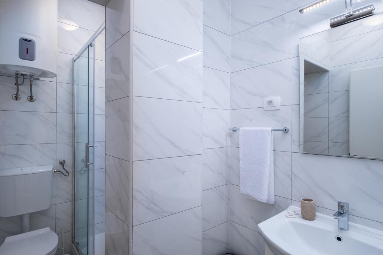 Studio Apartment Brigita Mlini Kültér fotó