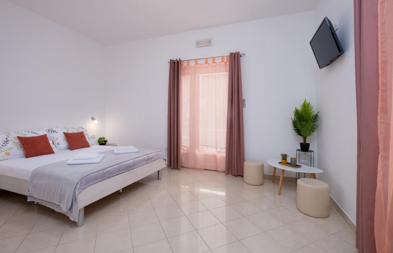 Studio Apartment Brigita Mlini Kültér fotó